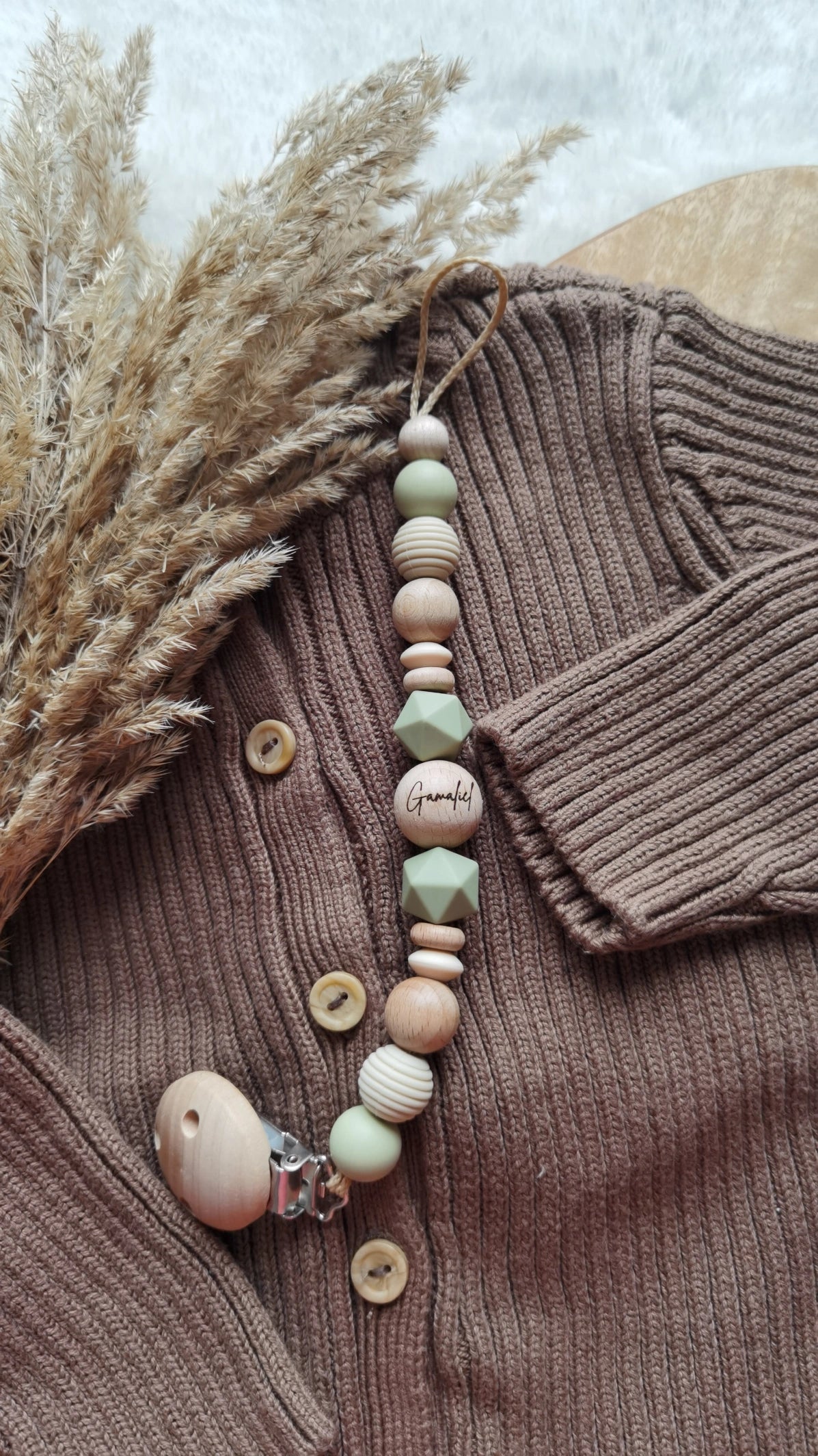 Schnullerkette "Rafael- sage"