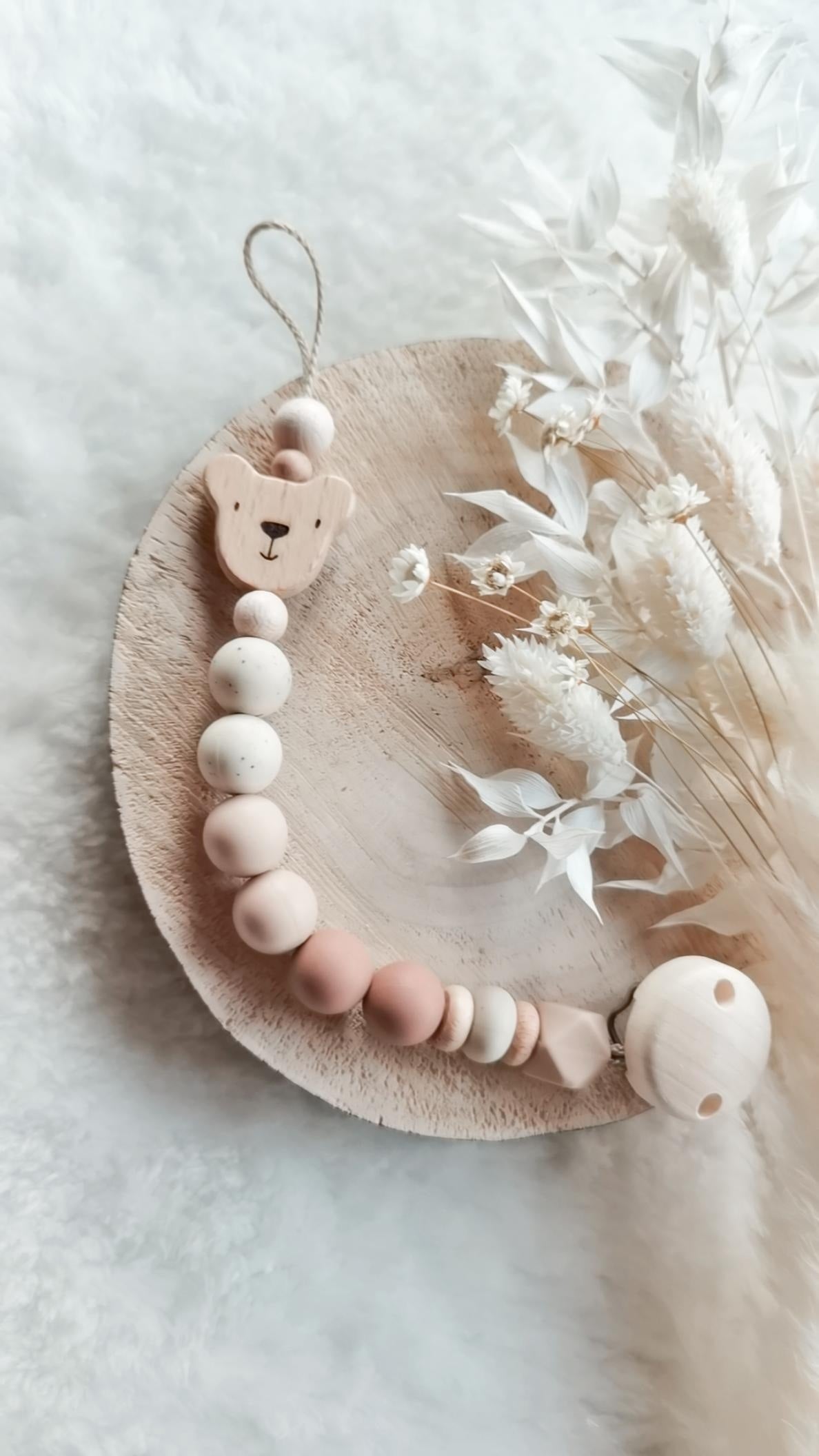 Baby Set "Lian" - Farbe Camel - Schnullerkette und oder Greifling