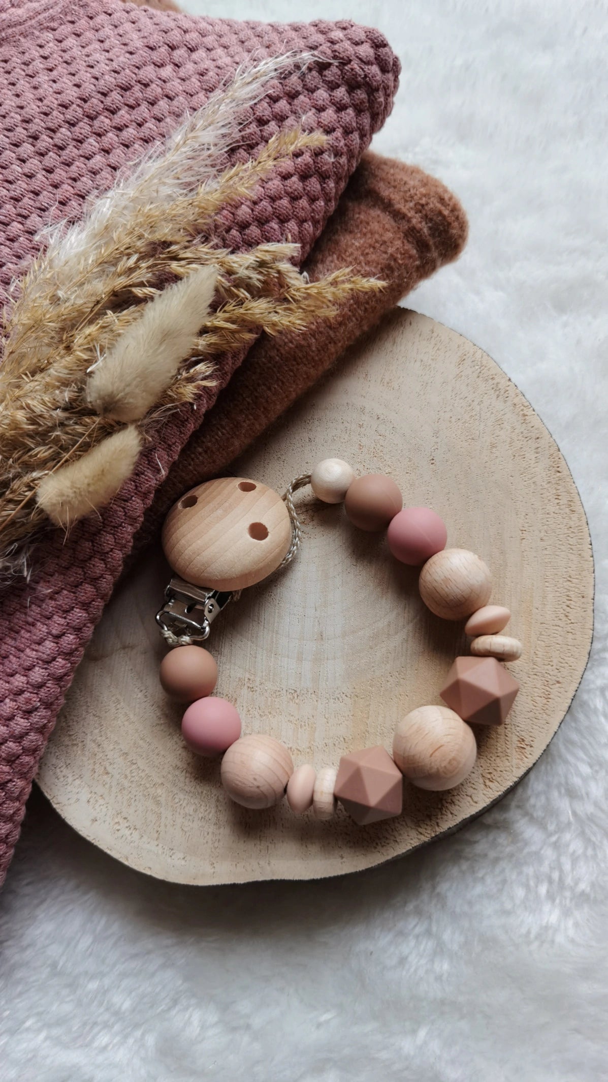 Schnullerkette "Rafael - camel blush"