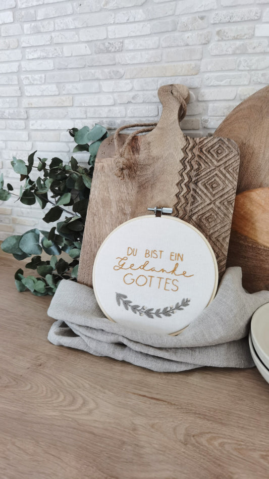 Stickrahmen "Gedanke Gottes"